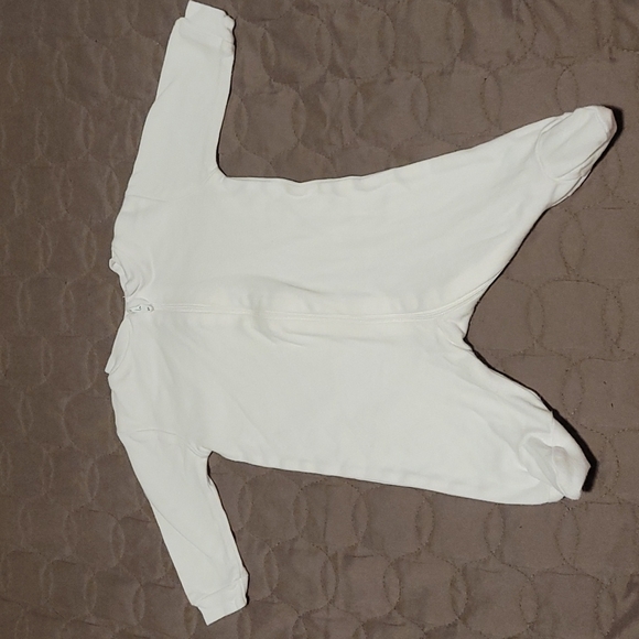 ✨️3/$10✨️ George newborn plan white sleeper.