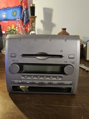 Toyota Tacoma OEM Radio CD Player 86120-04140 2005-2011 AM/FM AS1901