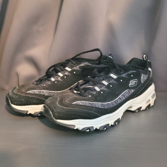 Women's Sketchers D'lites size 10