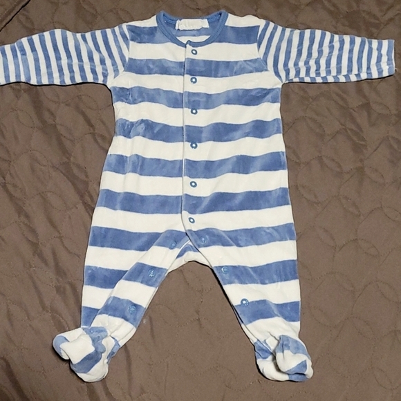 Fuzzy striped 3 months sleeper