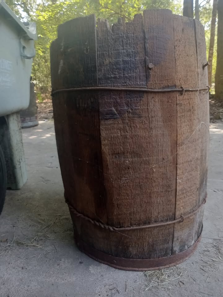 Vtg Atlantic Steel Co Atlanta Wooden Nail Keg Barrel Lid Common Wire Nails 8d Prop